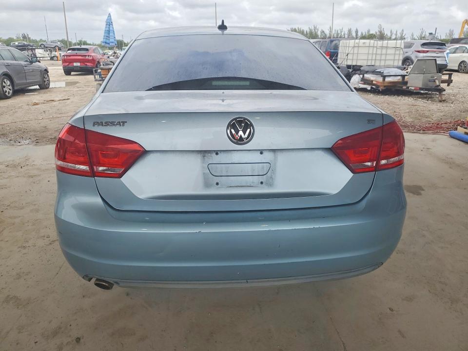 48180616 :رقم المزاد ، 1VWBH7A3XCC072780 vin ، 2012 Volkswagen Passat مزاد بيع