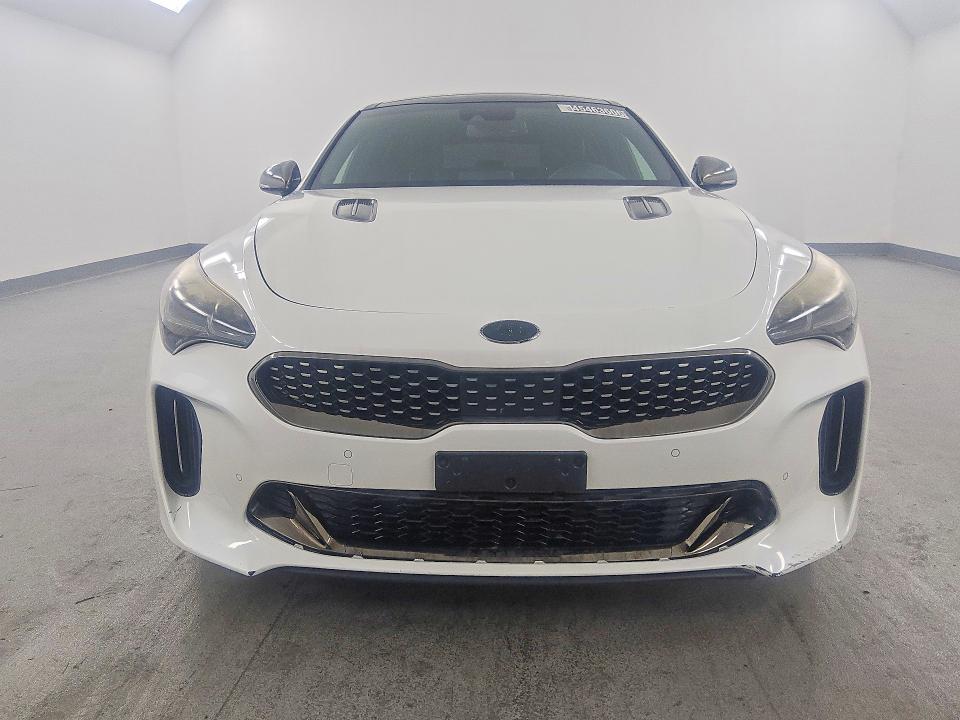45463606 :رقم المزاد ، KNAE55LC9J6035528 vin ، 2018 Kia Stinger مزاد بيع
