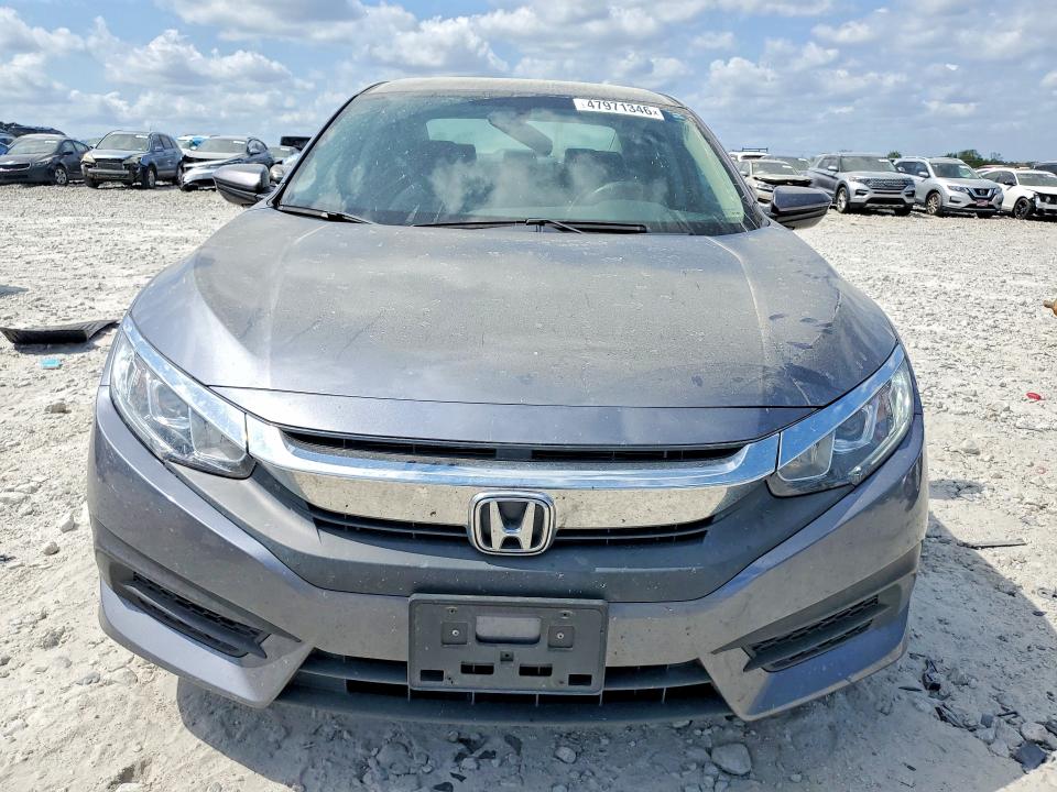 Продаж на аукціоні авто 2018 Honda Civic, vin: 2HGFC2F53JH570976, номер лоту: 47971346