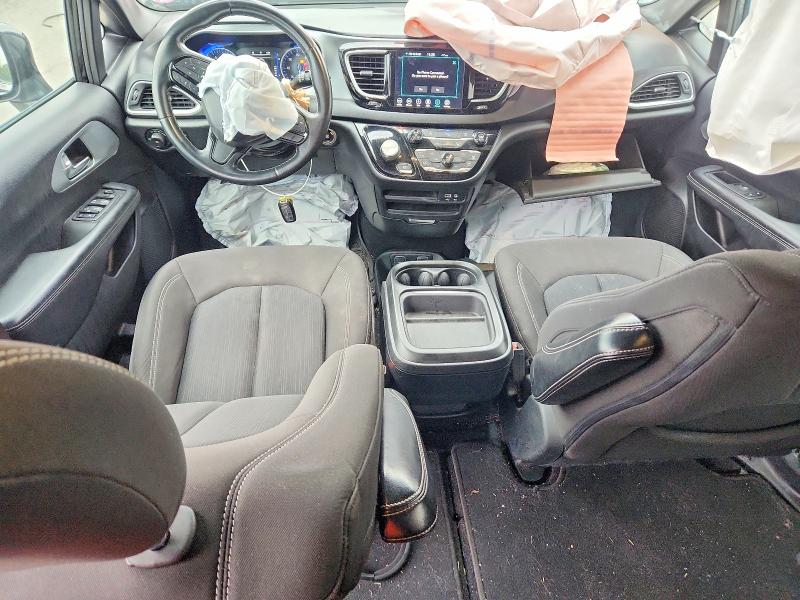 2020 Chrysler Pacifica მანქანა იყიდება აუქციონზე, vin: 2C4RC1FG1LR110493, აუქციონის ნომერი: 46170716
