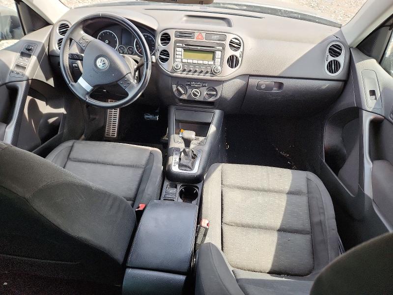 47627646 :رقم المزاد ، WVGBV75NX9W520977 vin ، 2009 Volkswagen Tiguan مزاد بيع