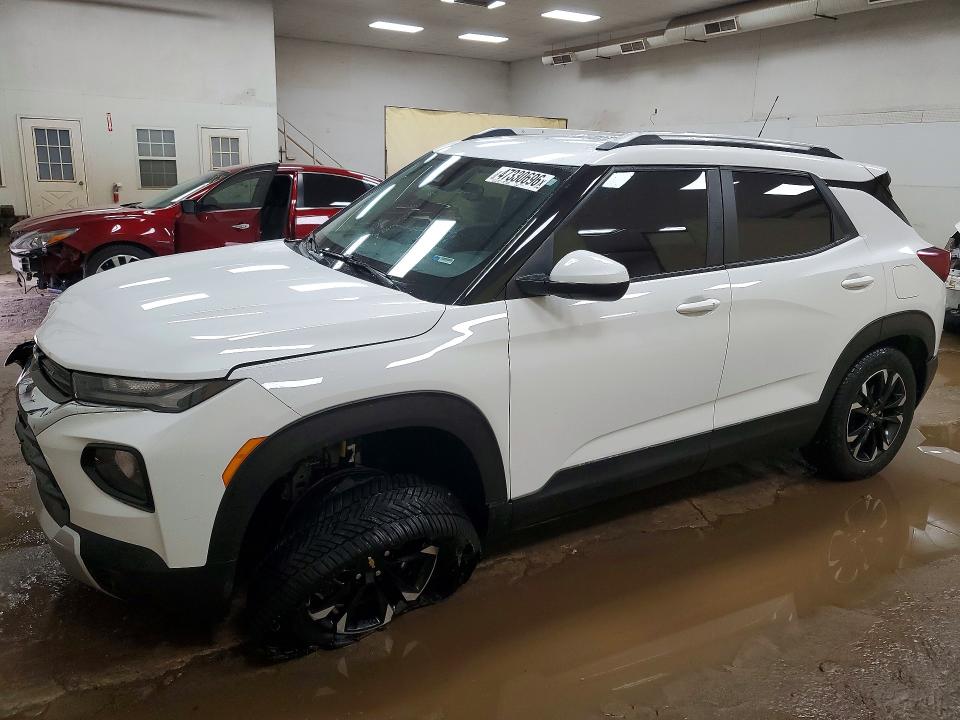 Продажа на аукционе авто 2023 Chevrolet Trailblazer, vin: KL79MRSL2PB193884, номер лота: 47330696