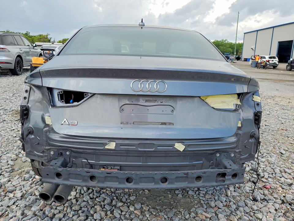 2017 Audi A3 მანქანა იყიდება აუქციონზე, vin: WAUAUGFF3H1052318, აუქციონის ნომერი: 46438746