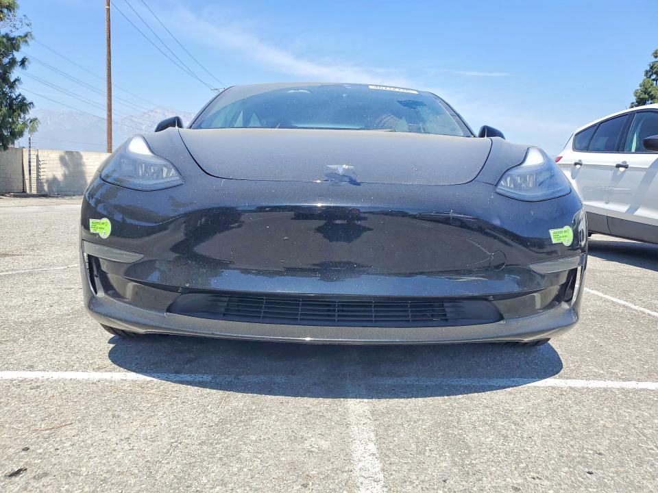 46712126 :رقم المزاد ، 5YJ3E1EA3PF465230 vin ، 2023 Tesla Model 3 مزاد بيع