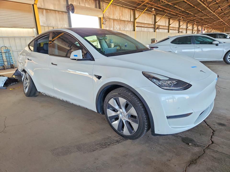 79934845 :رقم المزاد ، 5YJYGDEE9MF074115 vin ، 2021 Tesla Model Y مزاد بيع