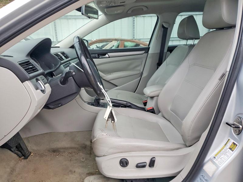 46100776 :رقم المزاد ، 1VWBT7A38EC119600 vin ، 2014 Volkswagen Passat مزاد بيع
