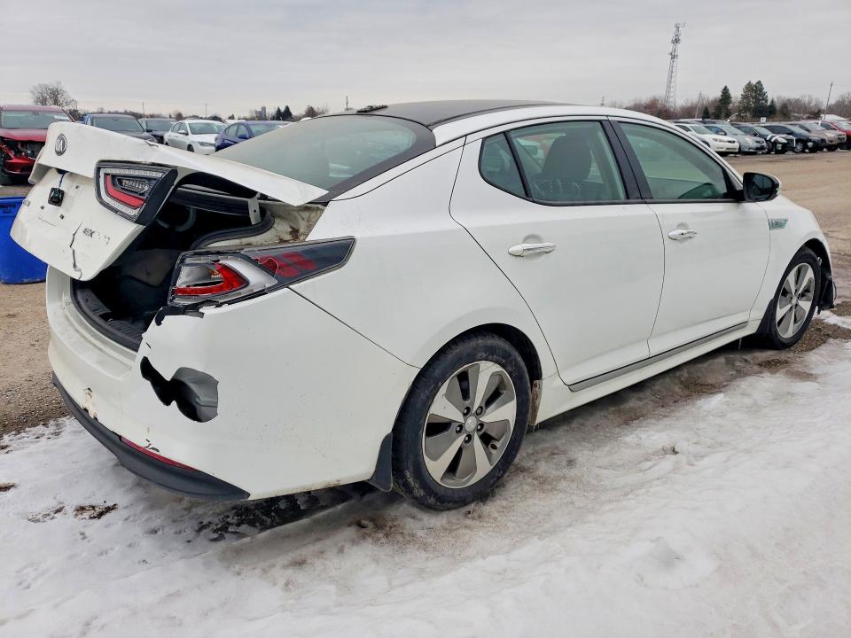 Продажа на аукционе авто 2015 Kia Optima, vin: KNAGN4AD2F5080922, номер лота: 77558615