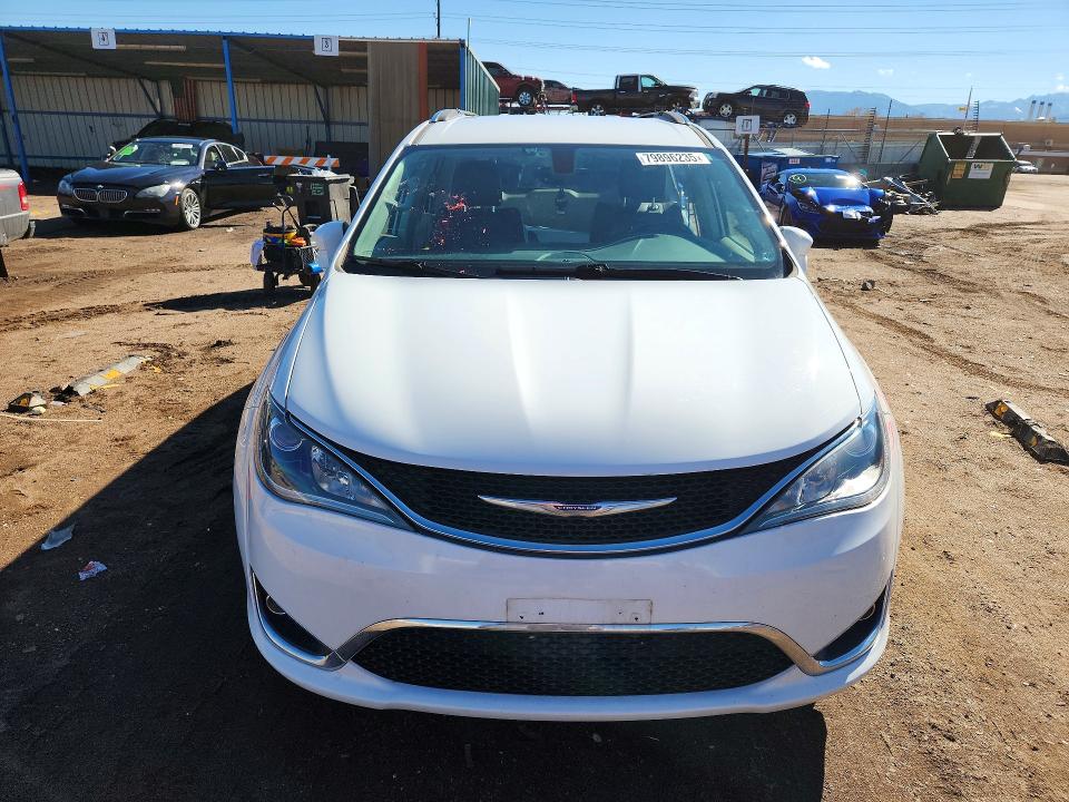 79896235 :رقم المزاد ، 2C4RC1BG7KR554076 vin ، 2019 Chrysler Pacifica مزاد بيع