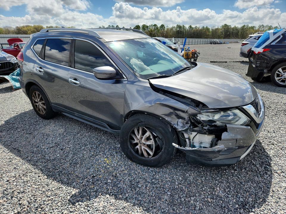 79784875 :رقم المزاد ، 5N1AT2MT0KC810043 vin ، 2019 Nissan Rogue مزاد بيع