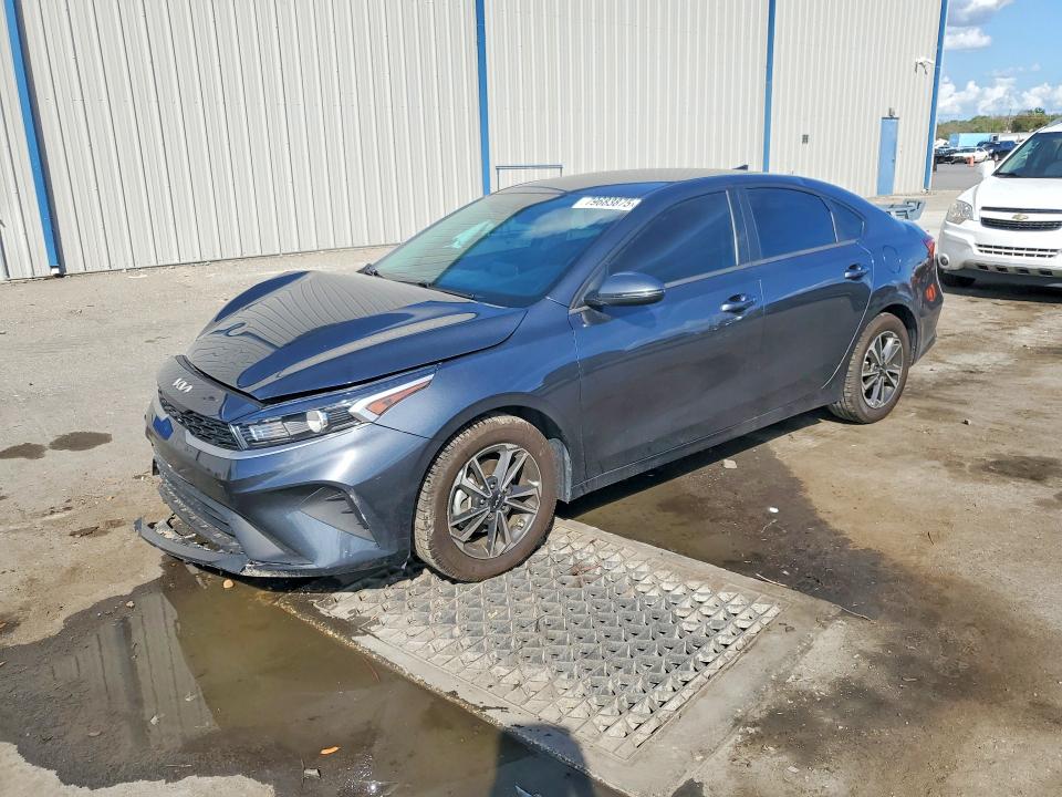 Aukcja sprzedaży 2024 Kia Forte, vin: 3KPF24AD4RE713856, numer aukcji: 79683875