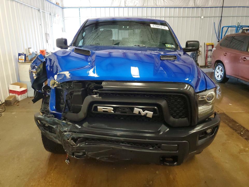 47085216 :رقم المزاد ، 1C6RR7YT4HS784842 vin ، 2017 Ram 1500 مزاد بيع