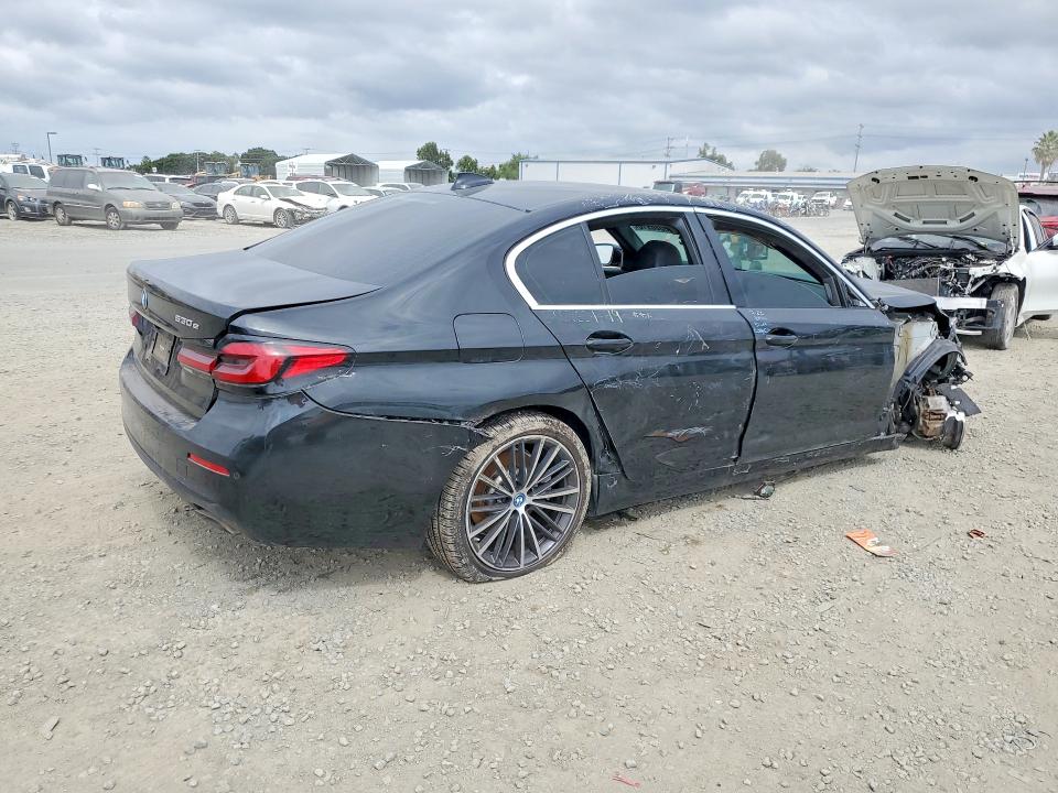 Продажа на аукционе авто 2022 Bmw 530e, vin: WBA13AG07NCK52211, номер лота: 48086916