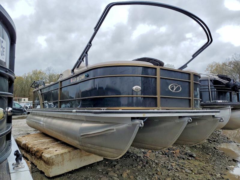 79026575 :رقم المزاد ، JBC81358B414 vin ، 2014 Other Boat مزاد بيع
