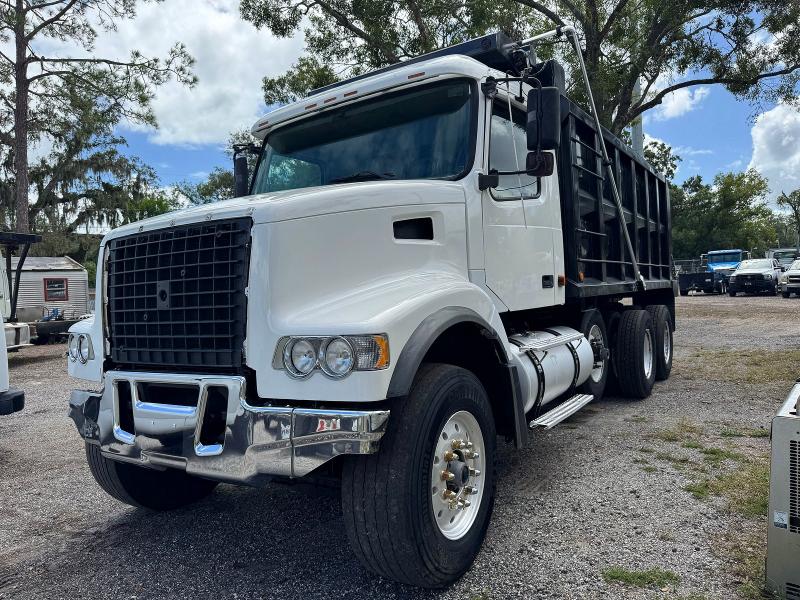 Продаж на аукціоні авто 2003 Volvo Vhd, vin: 4V5KC9GH33N347488, номер лоту: 46917146
