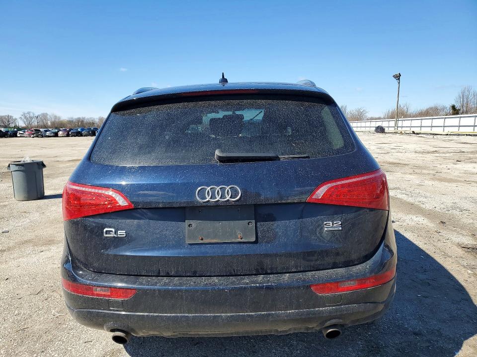 Продажа на аукционе авто 2010 Audi Q5, vin: WA1LKAFP9AA031738, номер лота: 46681266