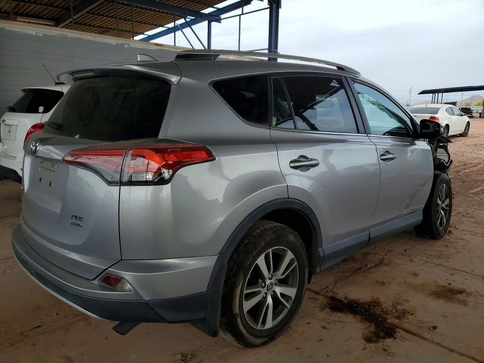 Продажа на аукционе авто 2016 Toyota Rav4, vin: 2T3RFREV8GW476467, номер лота: 47138526