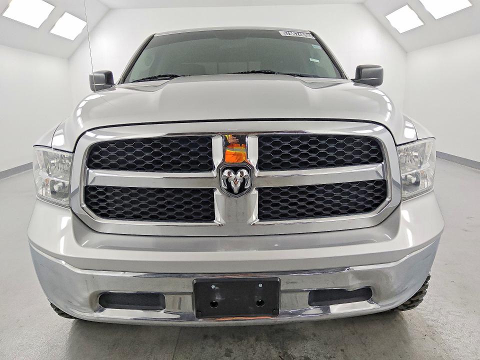 78674655 :رقم المزاد ، 1C6RR6TT3KS509472 vin ، 2019 Ram 1500 Classic مزاد بيع