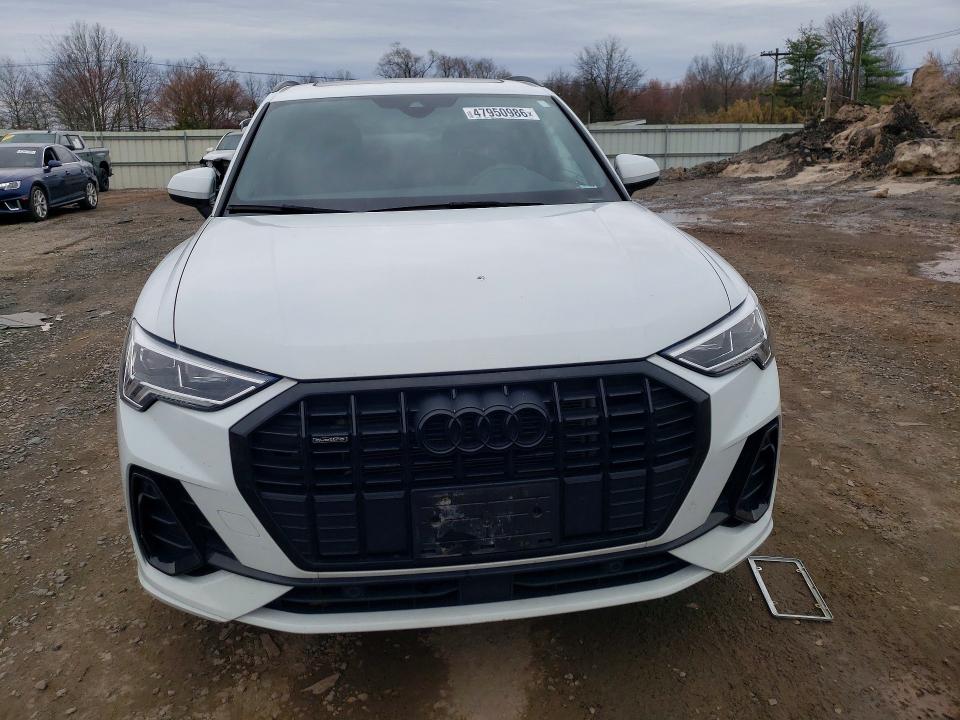 2023 Audi Q3 მანქანა იყიდება აუქციონზე, vin: WA1DECF39P1073596, აუქციონის ნომერი: 47950986