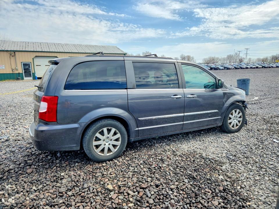 77216045 :رقم المزاد ، 2C4RC1BG1FR562552 vin ، 2015 Chrysler Town & Country مزاد بيع
