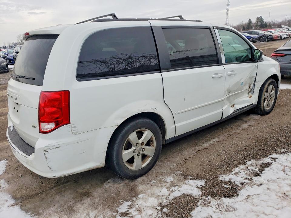 78236065 :رقم المزاد ، 2C4RDGBG7GR244744 vin ، 2016 Dodge Grand Caravan مزاد بيع