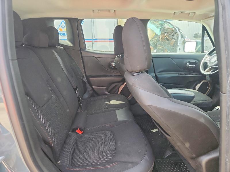 2016 Jeep Renegade მანქანა იყიდება აუქციონზე, vin: ZACCJBBT7GPD38819, აუქციონის ნომერი: 47815366