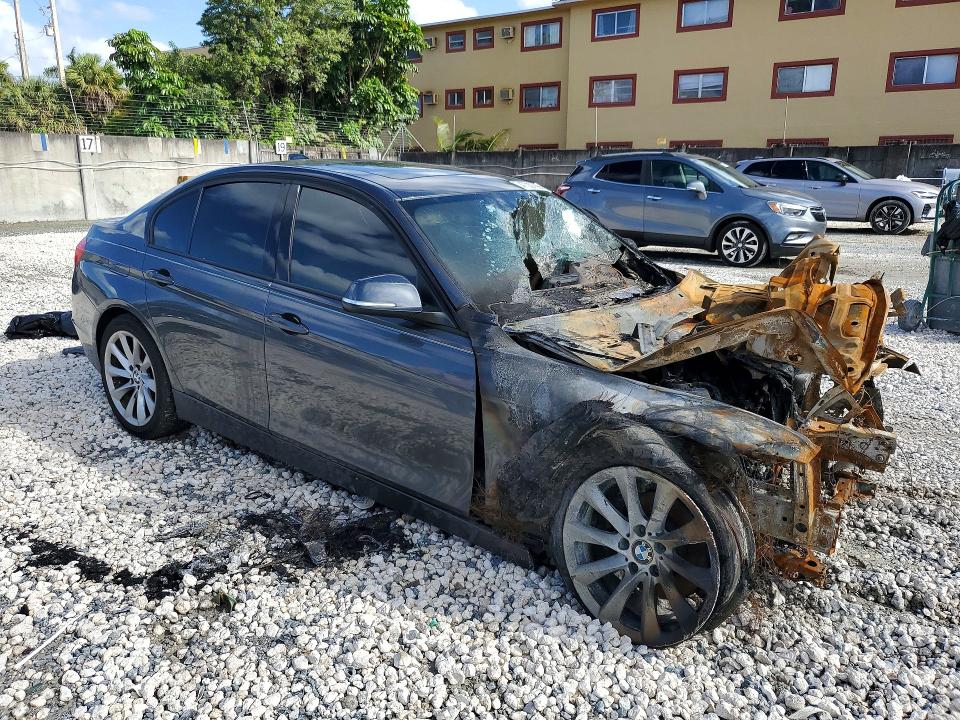 Продаж на аукціоні авто 2012 Bmw 328, vin: WBA3A5C57CF347094, номер лоту: 47087996