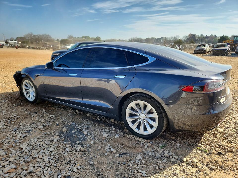 Aukcja sprzedaży 2017 Tesla Model S, vin: 5YJSA1E15HF183616, numer aukcji: 41863556