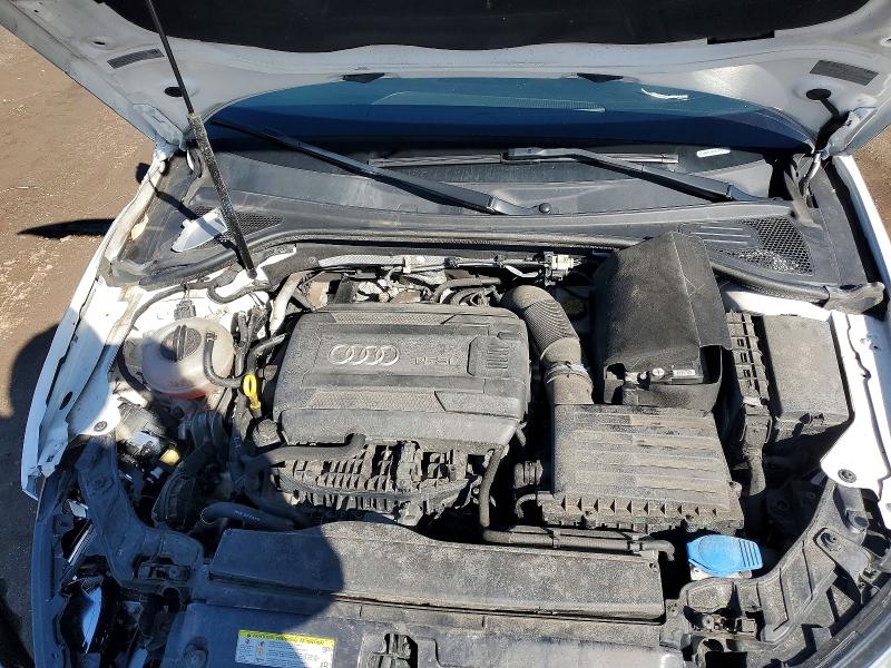 2017 Audi A3 მანქანა იყიდება აუქციონზე, vin: WAUB8GFF4H1018817, აუქციონის ნომერი: 45936636
