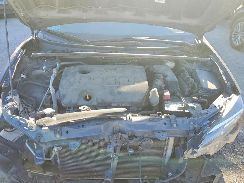 42071466 :رقم المزاد ، 5YFBURHE2HP682835 vin ، 2017 Toyota Corolla مزاد بيع