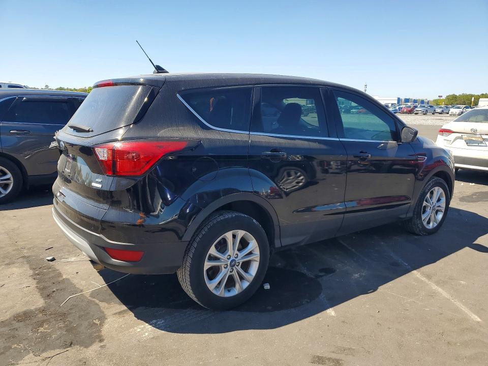 Продаж на аукціоні авто 2019 Ford Escape, vin: 1FMCU0GD5KUA06877, номер лоту: 46632576