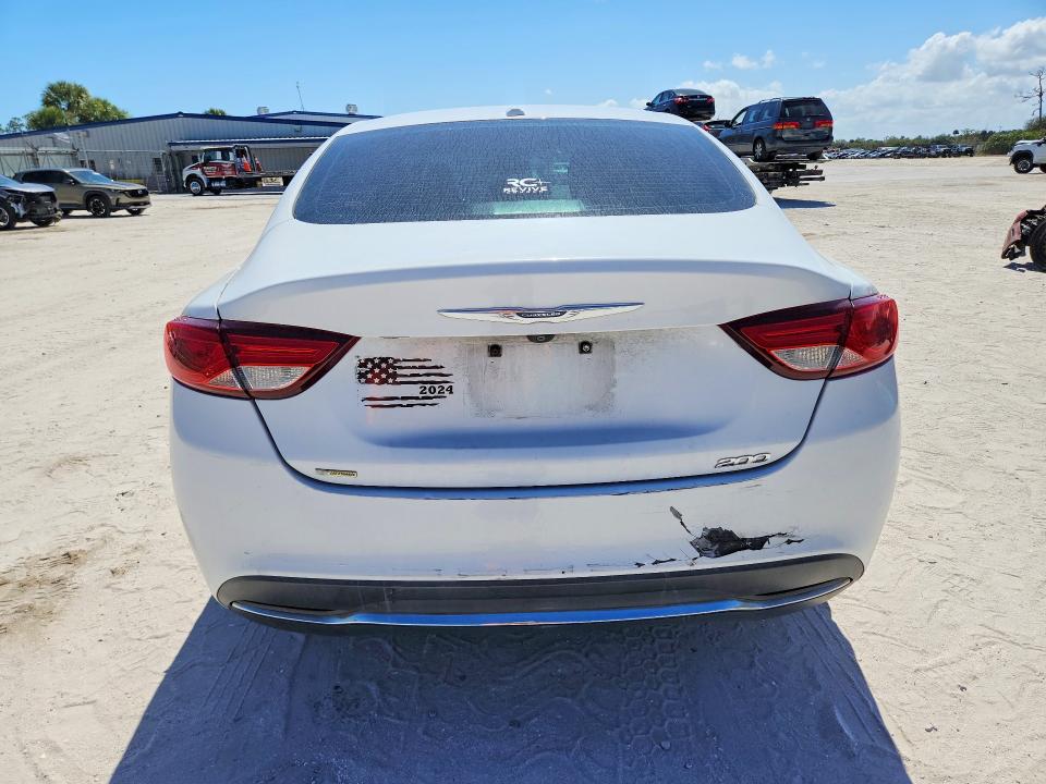 Продажа на аукционе авто 2015 Chrysler 200, vin: 1C3CCCAB4FN616970, номер лота: 45745026
