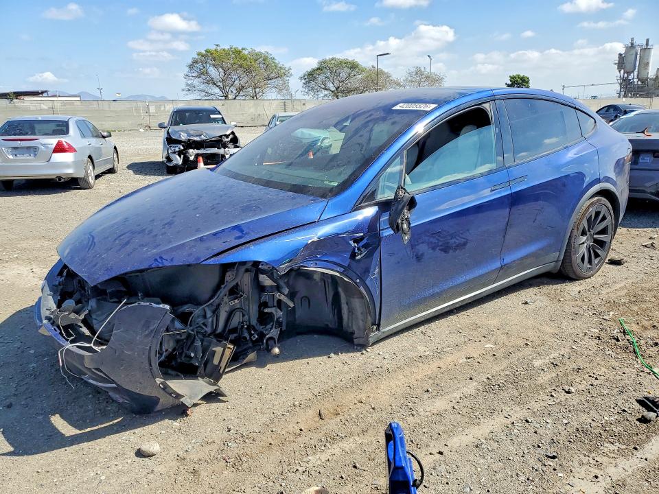 2023 Tesla Model X მანქანა იყიდება აუქციონზე, vin: 7SAXCAE52PF384474, აუქციონის ნომერი: 42005526