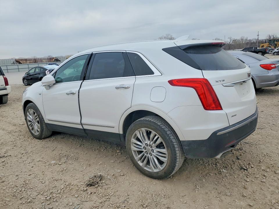 47313156 :رقم المزاد ، 1GYKNERS6HZ306794 vin ، 2017 Cadillac Xt5 مزاد بيع