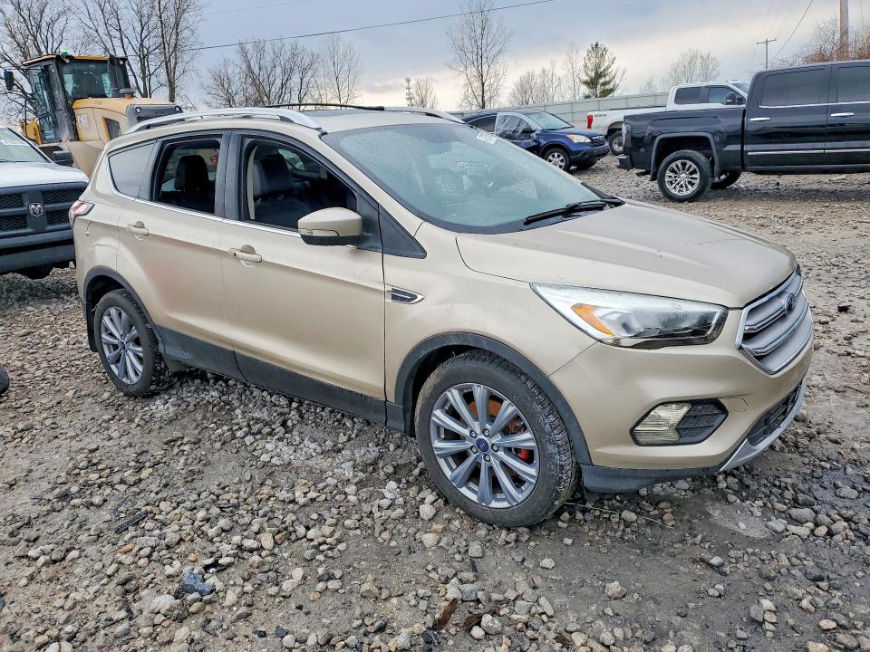 2017 Ford Escape მანქანა იყიდება აუქციონზე, vin: 1FMCU9J93HUB28770, აუქციონის ნომერი: 47238756