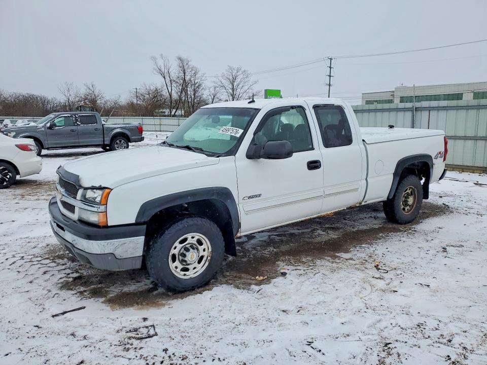 Продажа на аукционе авто 2003 Chevrolet Silverado, vin: 1GCGK29U23Z318535, номер лота: 45997576