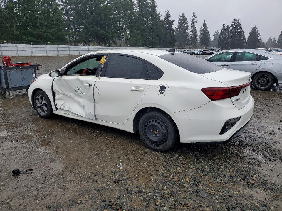 2021 Kia Forte მანქანა იყიდება აუქციონზე, vin: 3KPF24ADXME346793, აუქციონის ნომერი: 42006966