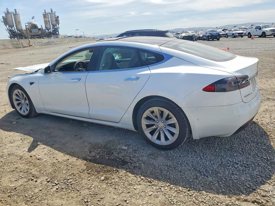 Auction sale of the 2017 Tesla Model S, vin: 5YJSA1E22HF199068, lot number: 45540326