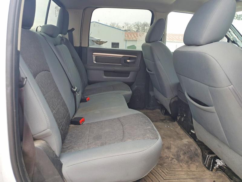 47086296 :رقم المزاد ، 3C6RR7LT1HG681683 vin ، 2017 Ram 1500 مزاد بيع