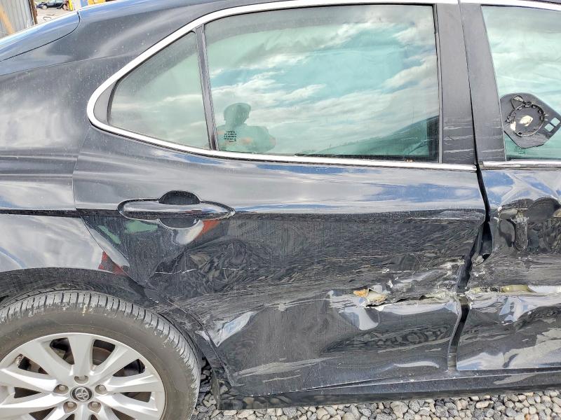 47078366 :رقم المزاد ، 4T1B11HK5KU258149 vin ، 2019 Toyota Camry مزاد بيع