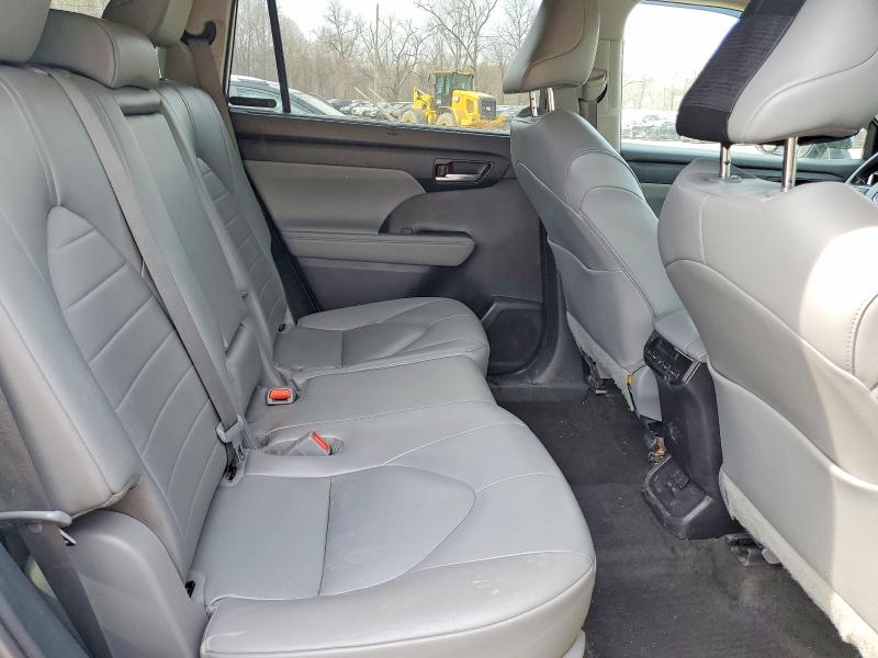Продаж на аукціоні авто 2023 Toyota Highlander, vin: 5TDKDRBH2PS031116, номер лоту: 47794256