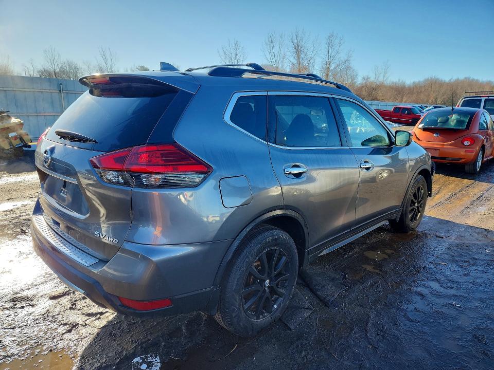 Продаж на аукціоні авто 2017 Nissan Rogue, vin: 5N1AT2MV0HC817827, номер лоту: 78287555