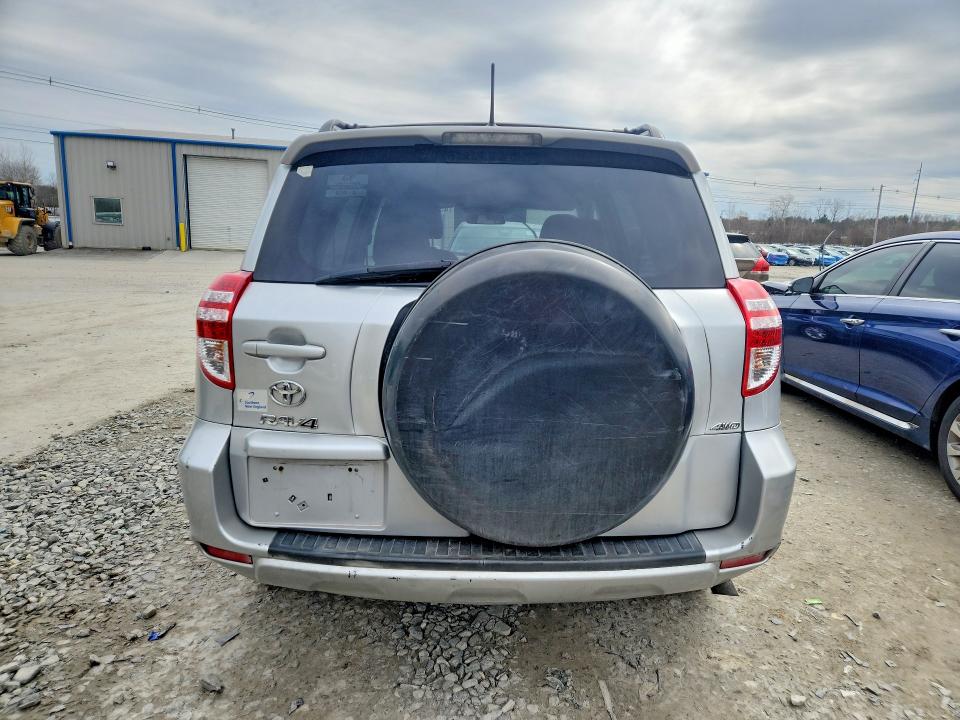 45544596 :رقم المزاد ، 2T3BF4DV1BW171780 vin ، 2011 Toyota Rav4 مزاد بيع
