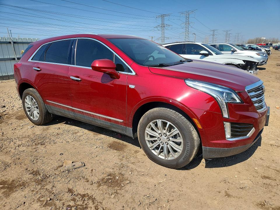 47649596 :رقم المزاد ، 1GYKNDRS6HZ188014 vin ، 2017 Cadillac Xt5 مزاد بيع