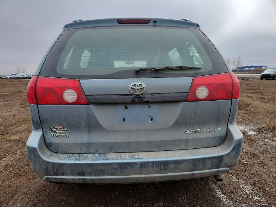 2006 Toyota Sienna მანქანა იყიდება აუქციონზე, vin: 5TDZA29C16S496316, აუქციონის ნომერი: 47231266