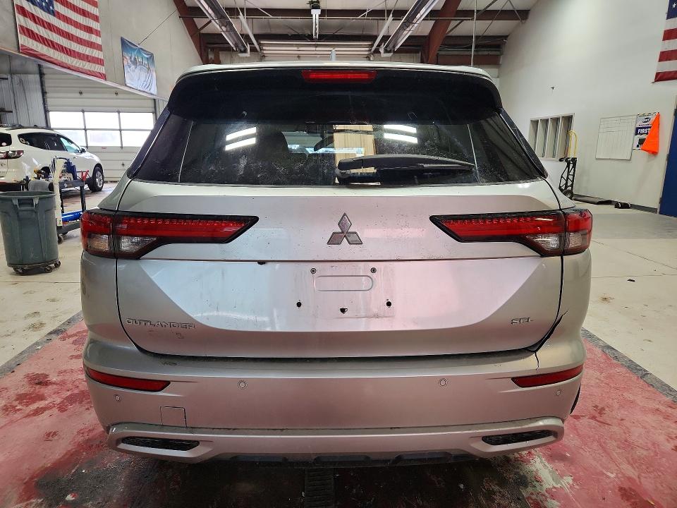 2023 Mitsubishi Outlander მანქანა იყიდება აუქციონზე, vin: JA4J3VA82PZ020313, აუქციონის ნომერი: 46685306
