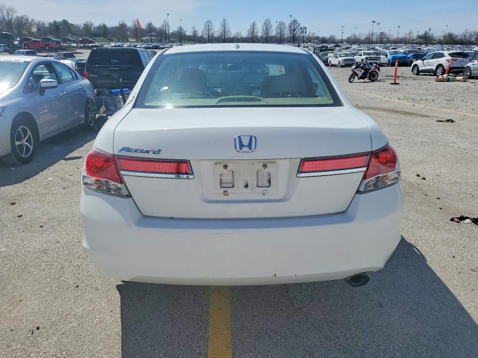 2012 Honda Accord მანქანა იყიდება აუქციონზე, vin: 1HGCP2F8XCA118171, აუქციონის ნომერი: 47027356