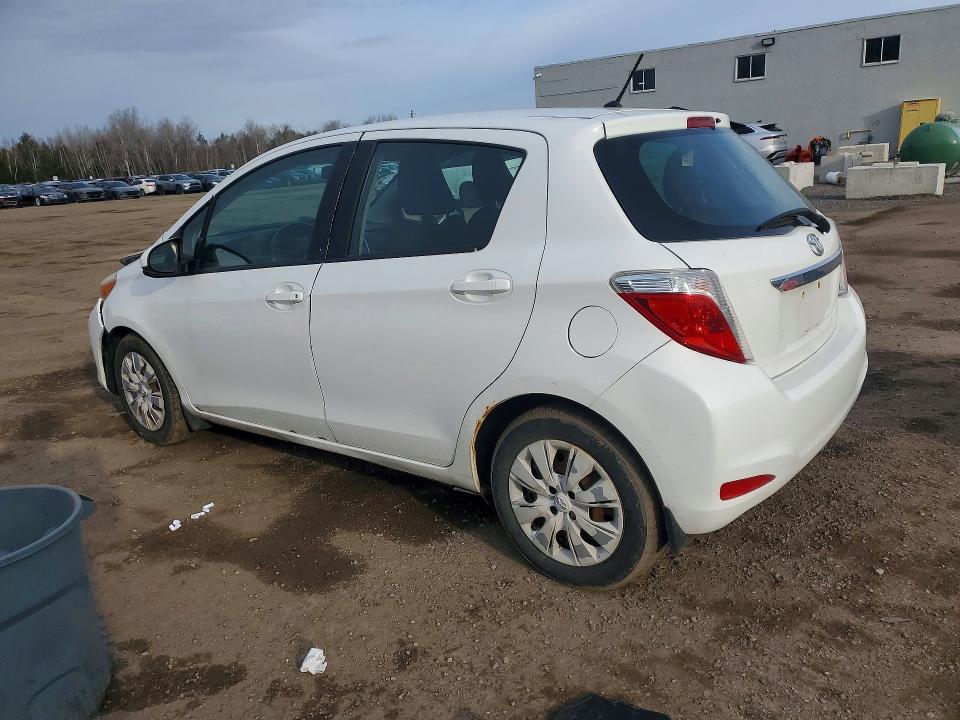 41621366 :رقم المزاد ، VNKKTUD35EA009913 vin ، 2014 Toyota Yaris مزاد بيع