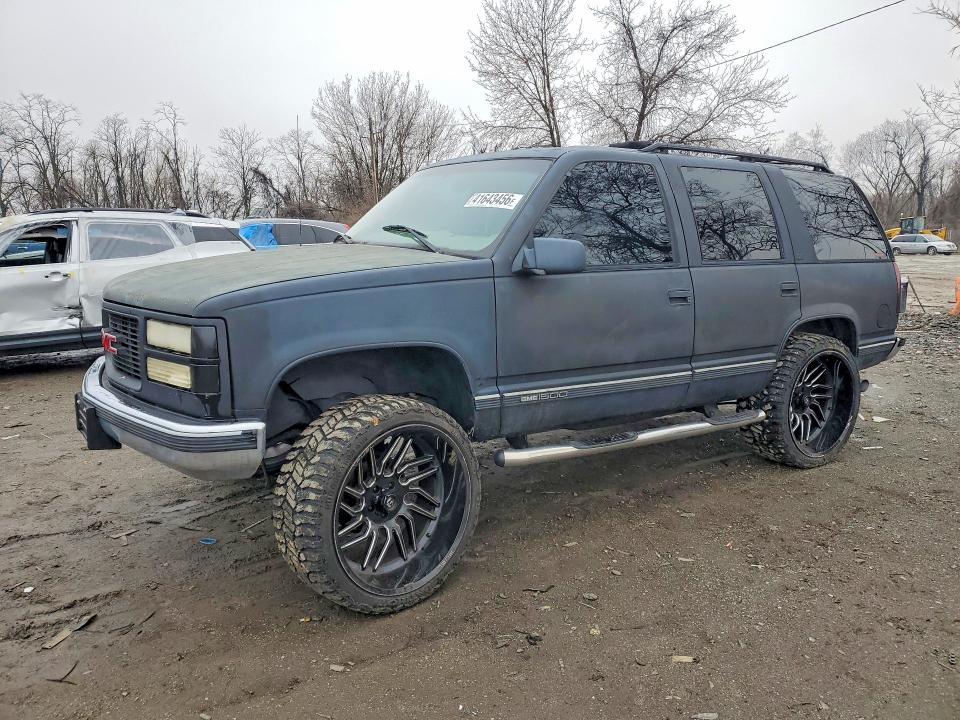 41643456 :رقم المزاد ، 1GKEC13R9XJ755573 vin ، 1999 Gmc Yukon مزاد بيع