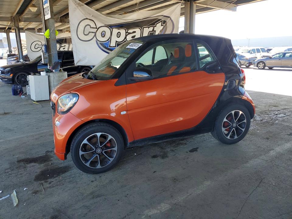 Продажа на аукционе авто 2016 Smart Cars Fortwo, vin: WMEFJ5DA1GK059517, номер лота: 46003416