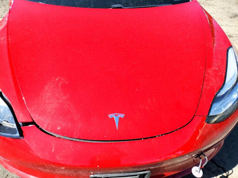 42001756 :رقم المزاد ، 5YJ3E1EB2JF072853 vin ، 2018 Tesla Model 3 مزاد بيع
